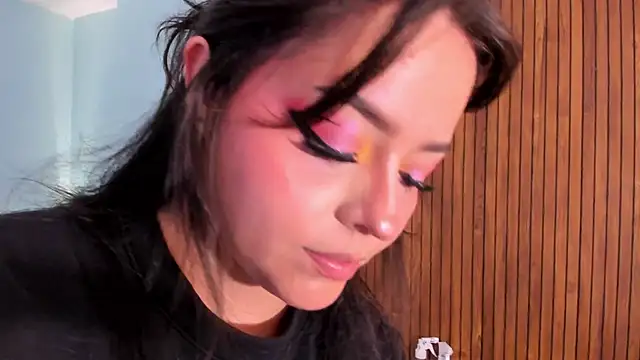 curvy rousi online show from 09/28/25, 11:37