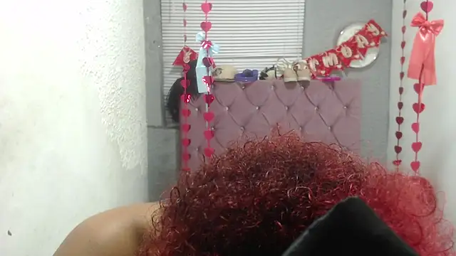 vainillaplaypussy online show from 03/04/25, 07:43