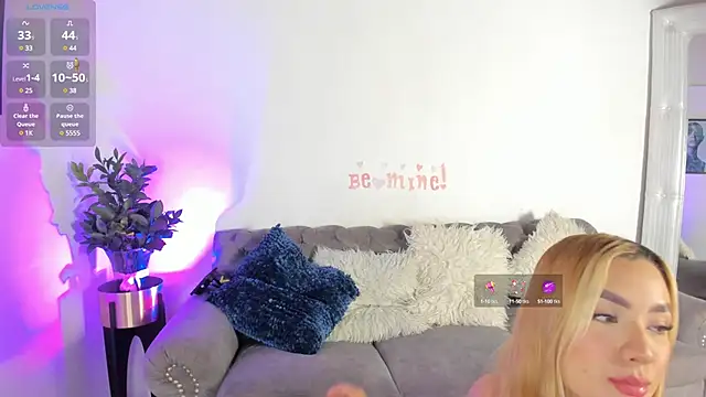 Sofi Vasquez online show from 02/17/25, 11:53