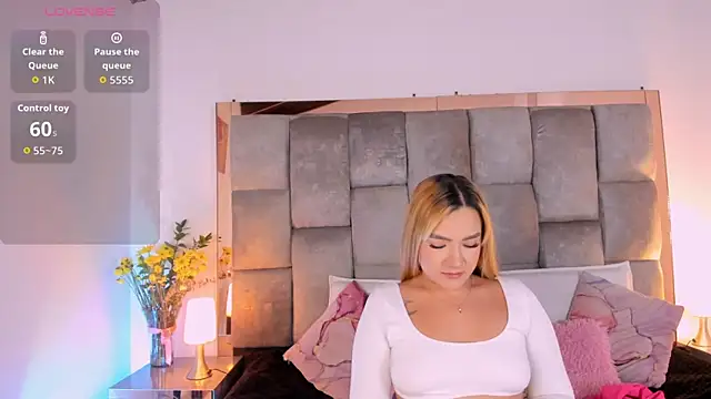 Sofi Vasquez online show from 09/20/25, 09:16