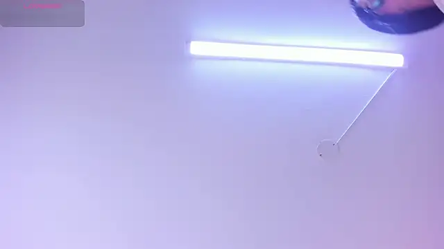 Snapshot of madeleine2112 chatting on 03/05/25, 03:51 madeleine2112 online show from 03/05/25, 03:51