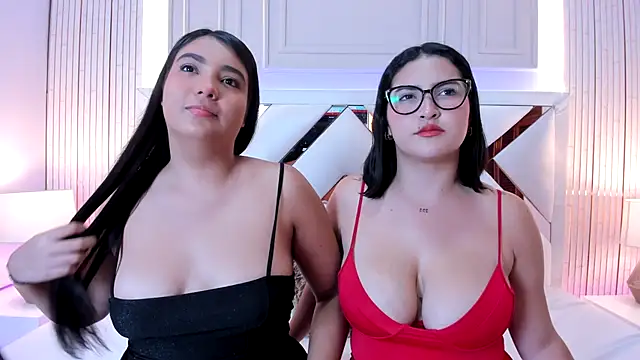 Snapshot of madeleine2112 chatting on 09/09/25, 04:12 madeleine2112 online show from 09/09/25, 04:12