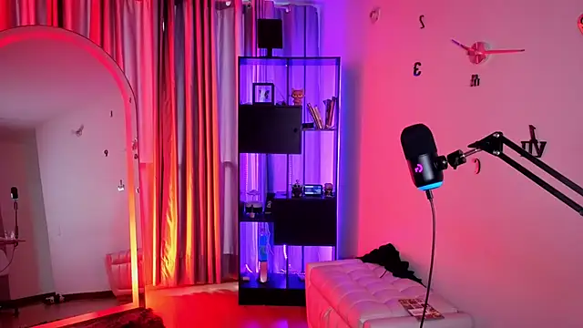 Snapshot of sexfire_lalita chatting on 05/14/26, 10:16 sexfire lalita online show from 05/14/26, 10:16