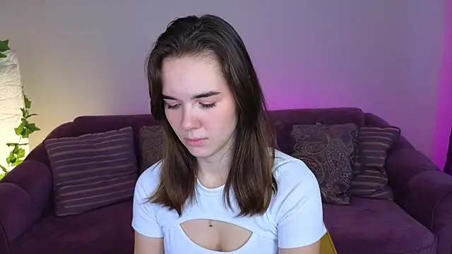 LindaRobertz online show from 01/16/25, 02:08