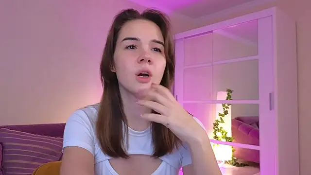 LindaRobertz online show from 02/05/25, 12:49