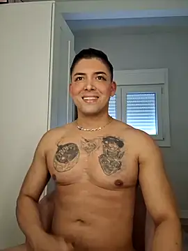 Snapshot of Piperon chatting on 11/01/25, 02:08 Piperon online show from 11/01/25, 02:08