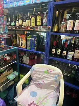 Hot beauty   online show from 03/03/25, 11:56