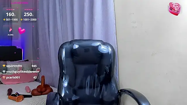 Hot beauty   online show from 03/12/25, 06:51