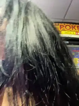 Hot beauty   online show from 09/18/25, 02:02