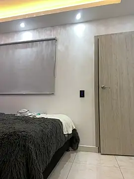 Hot beauty   online show from 07/10/26, 05:23