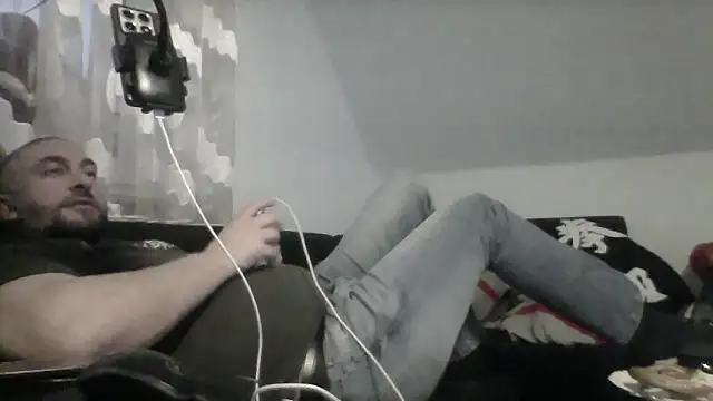 NewyorkDimi online show from 12/21/25, 06:53