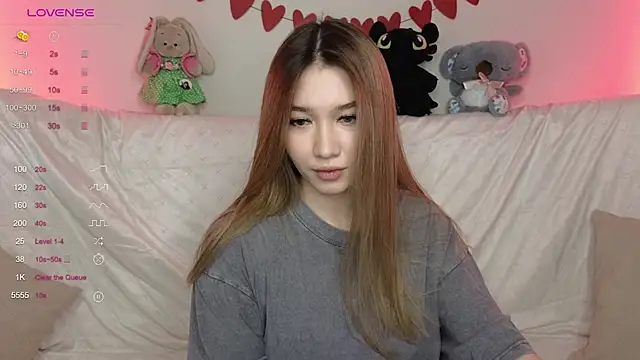 LuxuryGirl   online show from 03/03/25, 12:05