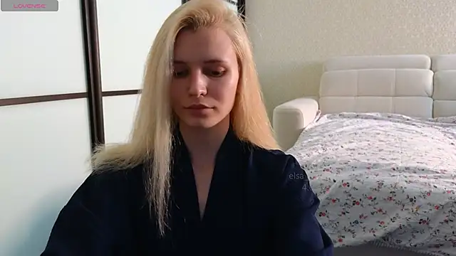 elsa limerence online show from 03/05/25, 08:21