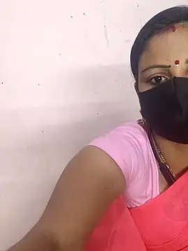 Snapshot of pujabhabi51 chatting on 02/06/25, 10:32 pujabhabi51 online show from 02/06/25, 10:32