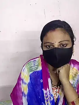 Snapshot of pujabhabi51 chatting on 02/08/25, 09:36 pujabhabi51 online show from 02/08/25, 09:36