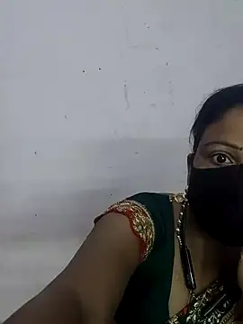 Snapshot of pujabhabi51 chatting on 02/17/25, 02:09 pujabhabi51 online show from 02/17/25, 02:09