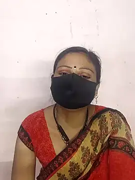 Snapshot of pujabhabi51 chatting on 02/19/25, 06:43 pujabhabi51 online show from 02/19/25, 06:43