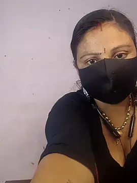 Snapshot of pujabhabi51 chatting on 03/06/25, 03:56 pujabhabi51 online show from 03/06/25, 03:56