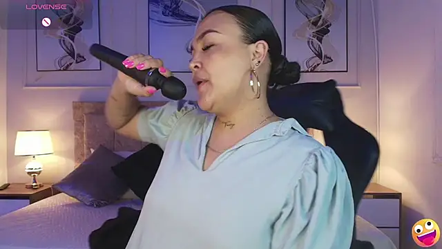 lyn adamns online show from 03/11/25, 08:20