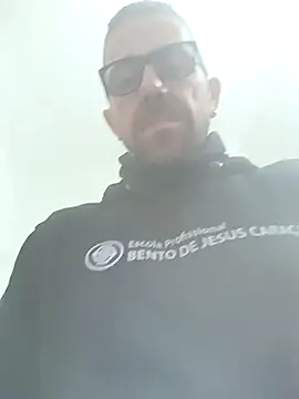 jonyfree1978 online show from 12/11/24, 11:00