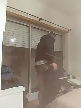 jonyfree1978 online show from 12/20/24, 11:05