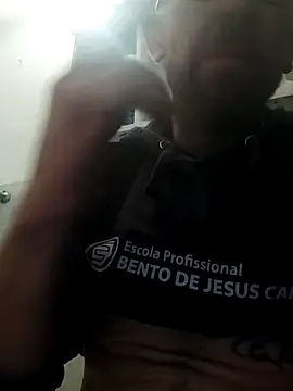 jonyfree1978 online show from 02/20/25, 10:04