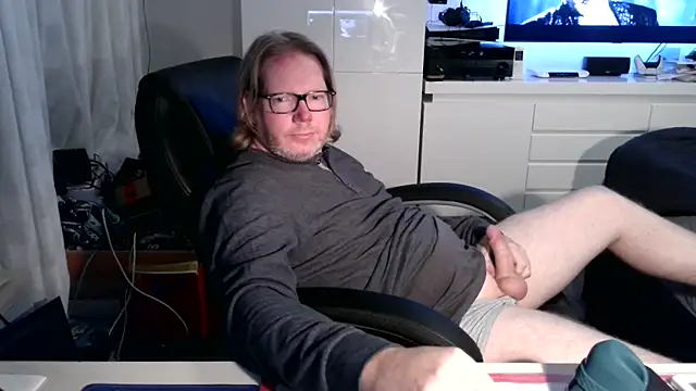 VSteph online show from 10/17/25, 07:49