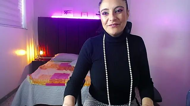 Zuzana21 online show from 12/11/24, 04:09