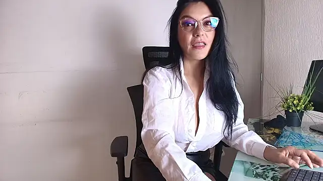 Zuzana21 online show from 02/02/26, 12:59