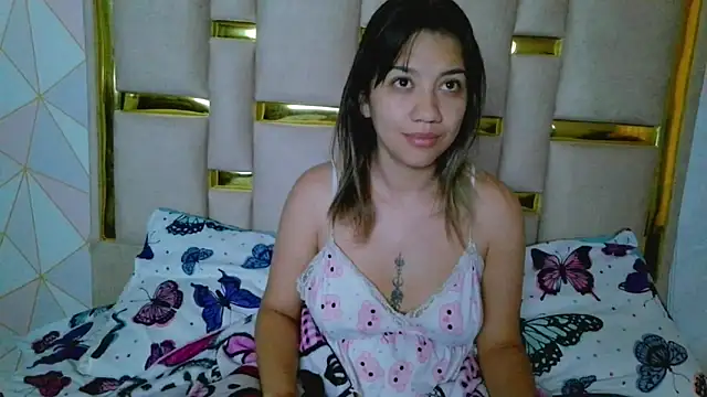 nina carther online show from 12/17/25, 10:54