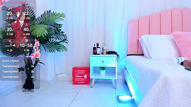 Snapshot of Jasmin_evano29 chatting on 12/10/24, 09:01 Jasmin evano29 online show from 12/10/24, 09:01