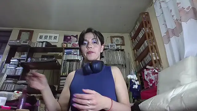 Tiramisu89 online show from 12/22/24, 06:06