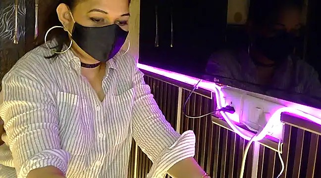 Snapshot of fabdemira chatting on 01/21/25, 01:39 fabdemira online show from 01/21/25, 01:39