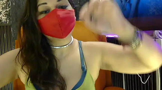 Snapshot of fabdemira chatting on 02/16/25, 06:43 fabdemira online show from 02/16/25, 06:43