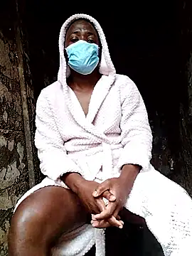 Snapshot of Polygamist chatting on 12/21/25, 10:33 Polygamist online show from 12/21/25, 10:33