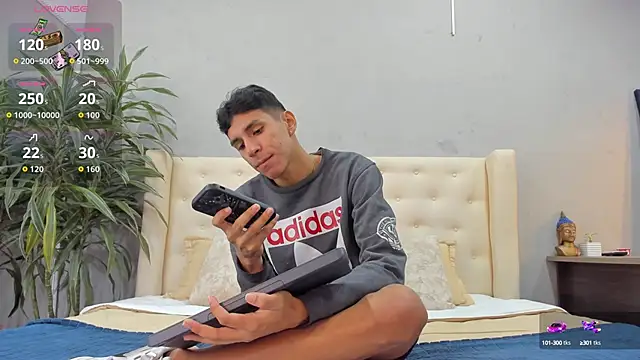 kieran derek online show from 10/08/25, 03:26