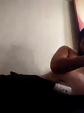 Snapshot of 6MataGarcia chatting on 12/02/24, 05:15 6MataGarcia online show from 12/02/24, 05:15