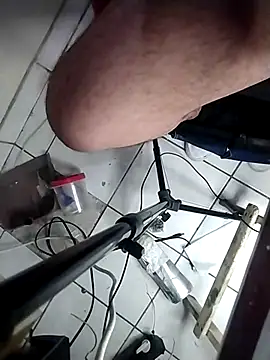 Snapshot of 6MataGarcia chatting on 12/21/24, 01:04 6MataGarcia online show from 12/21/24, 01:04