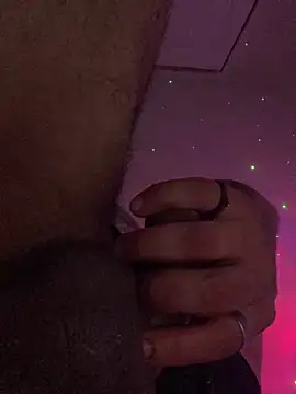 Snapshot of 6MataGarcia chatting on 11/24/25, 08:25 6MataGarcia online show from 11/24/25, 08:25