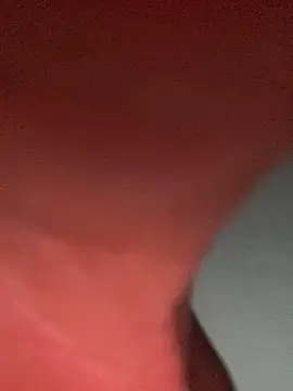 Snapshot of 6MataGarcia chatting on 12/15/25, 12:42 6MataGarcia online show from 12/15/25, 12:42