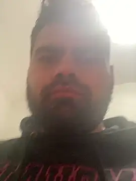 Snapshot of 6MataGarcia chatting on 12/17/25, 12:22 6MataGarcia online show from 12/17/25, 12:22