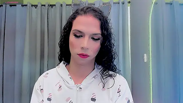 gatitavenecis online show from 03/06/25, 06:41