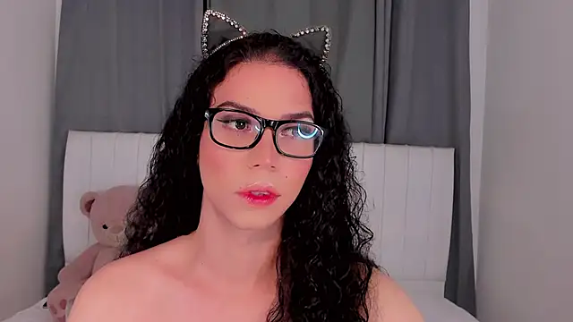 gatitavenecis online show from 10/24/25, 11:34