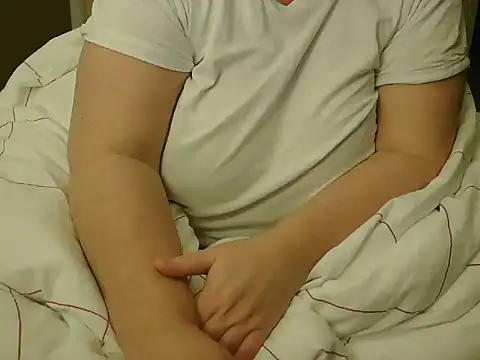 MarthaBriest online show from 02/08/25, 06:01