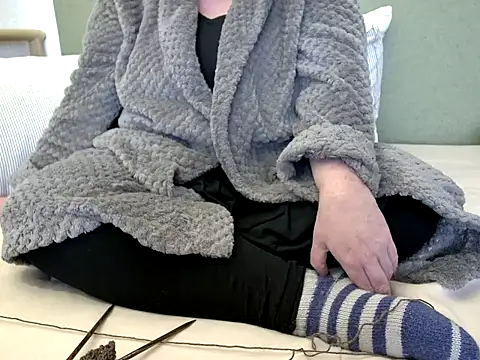 MarthaBriest online show from 04/11/26, 01:48