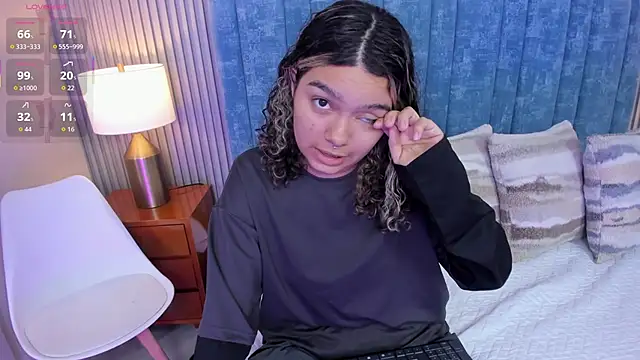 pretty sunlight  online show from 03/05/26, 01:23