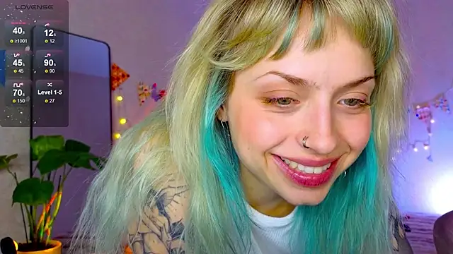 lavenderluxe online show from 11/25/25, 01:11