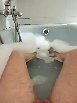 Snapshot of hexsmith96 chatting on 12/16/24, 08:48 hexsmith96 online show from 12/16/24, 08:48