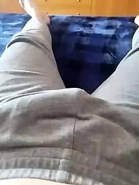 Snapshot of hexsmith96 chatting on 03/05/25, 08:43 hexsmith96 online show from 03/05/25, 08:43