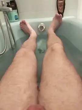 Snapshot of hexsmith96 chatting on 03/05/25, 08:10 hexsmith96 online show from 03/05/25, 08:10